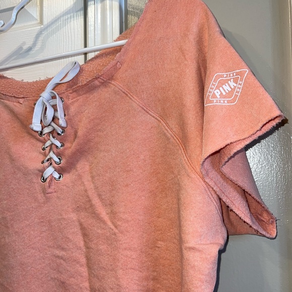 Women’s cropped Victorias Secret PINK t-shirt size large - Picture 6 of 6
